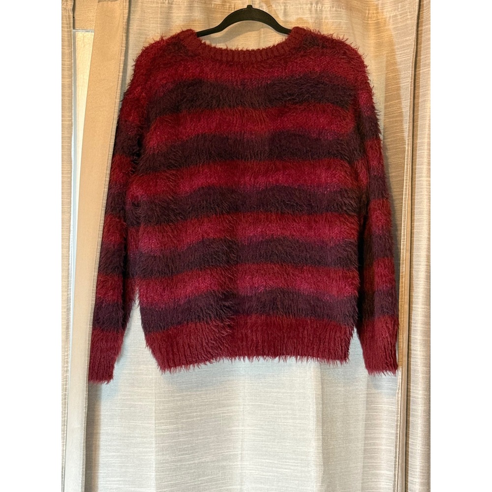 Savage X Fenty Too Plush Crewneck Sweater Fuzzy Eyelash Knit Purple Burgundy M